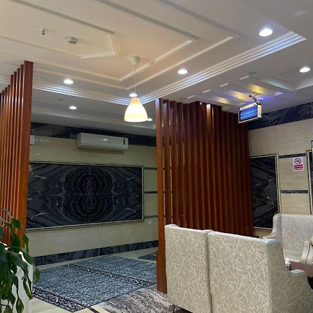 Al Manzil Almutmeez Aparthotel Jeddah Exterior photo